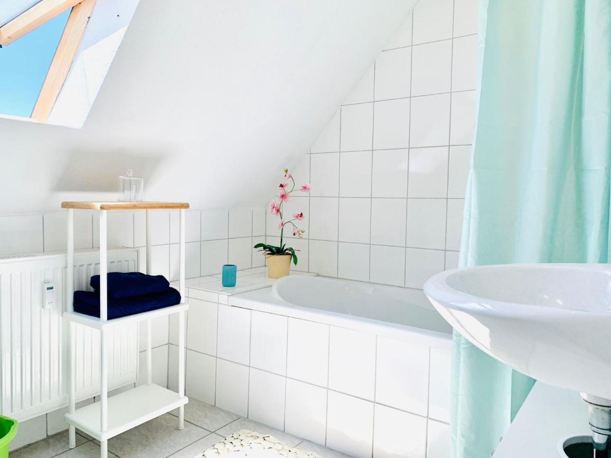 Ferienwohnung Liesel - Kuche, Bad, Wlan, 3 Schlafzimmer, Parkplatz 말터딩엔 외부 사진